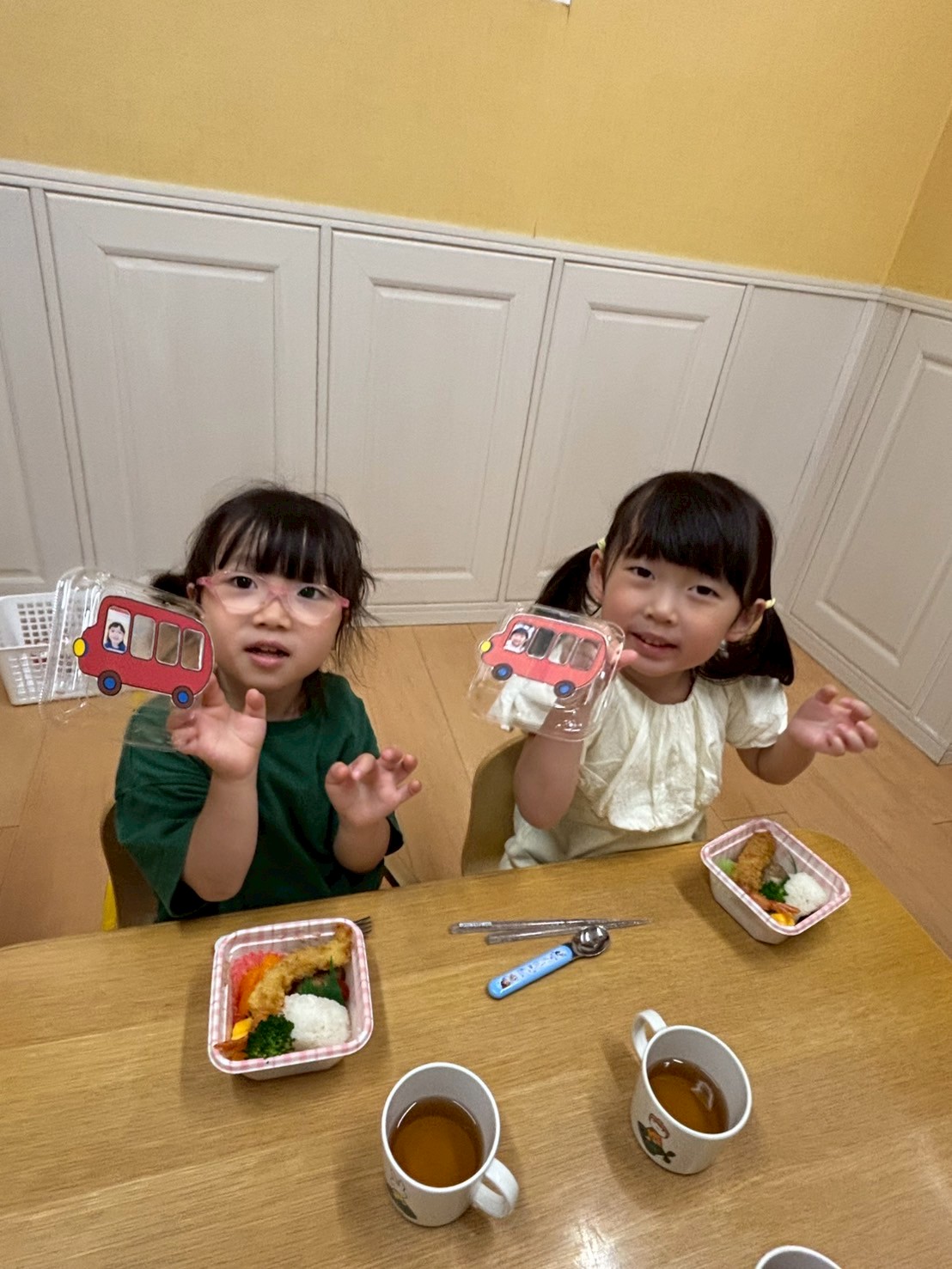 line_album_ららぽーと遠足_250603_10.jpg