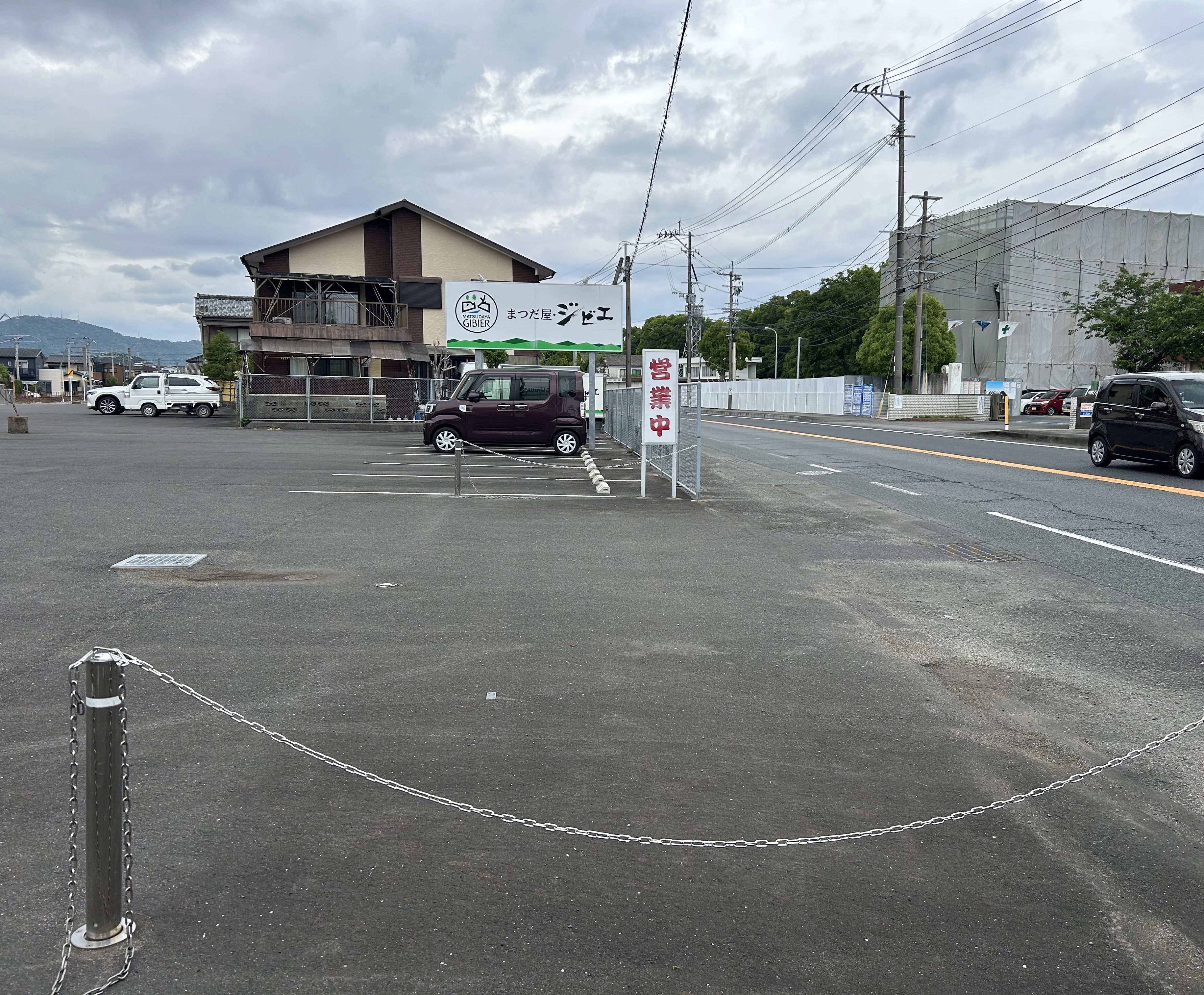 駐車場.jpeg