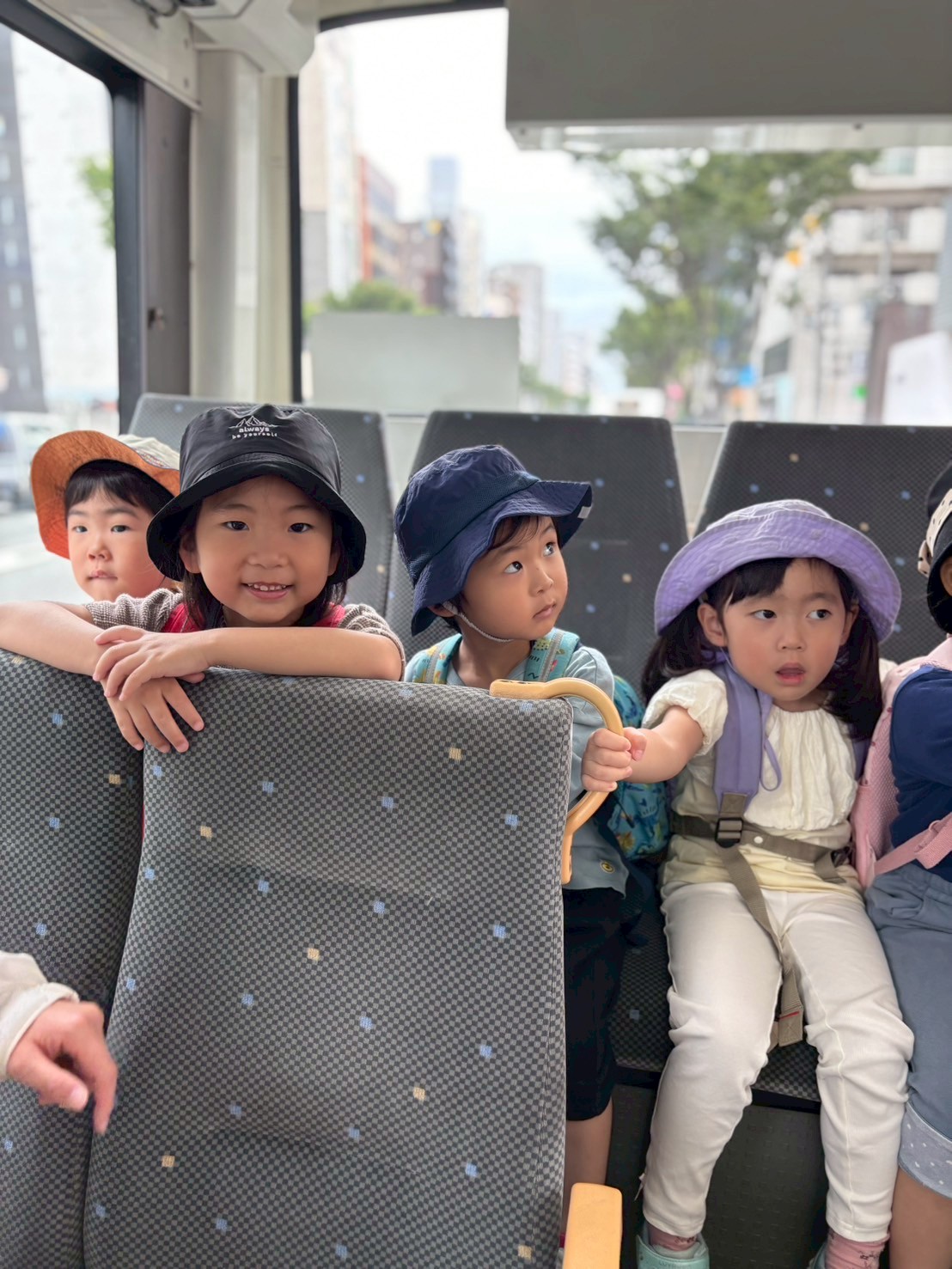 line_album_ららぽーと遠足_250603_27.jpg