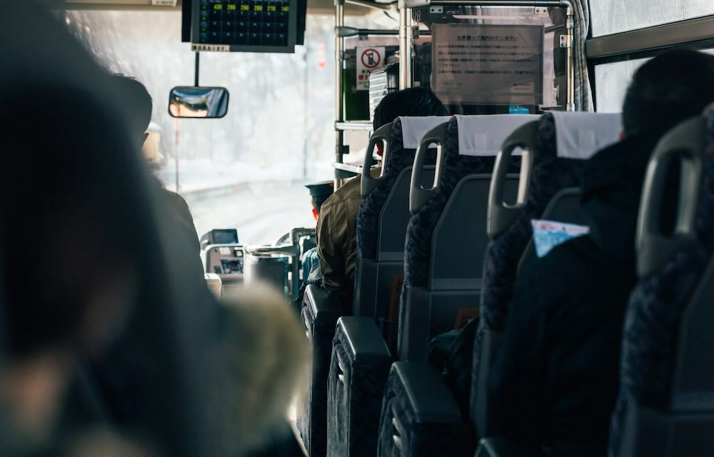 tourist bus.jpg