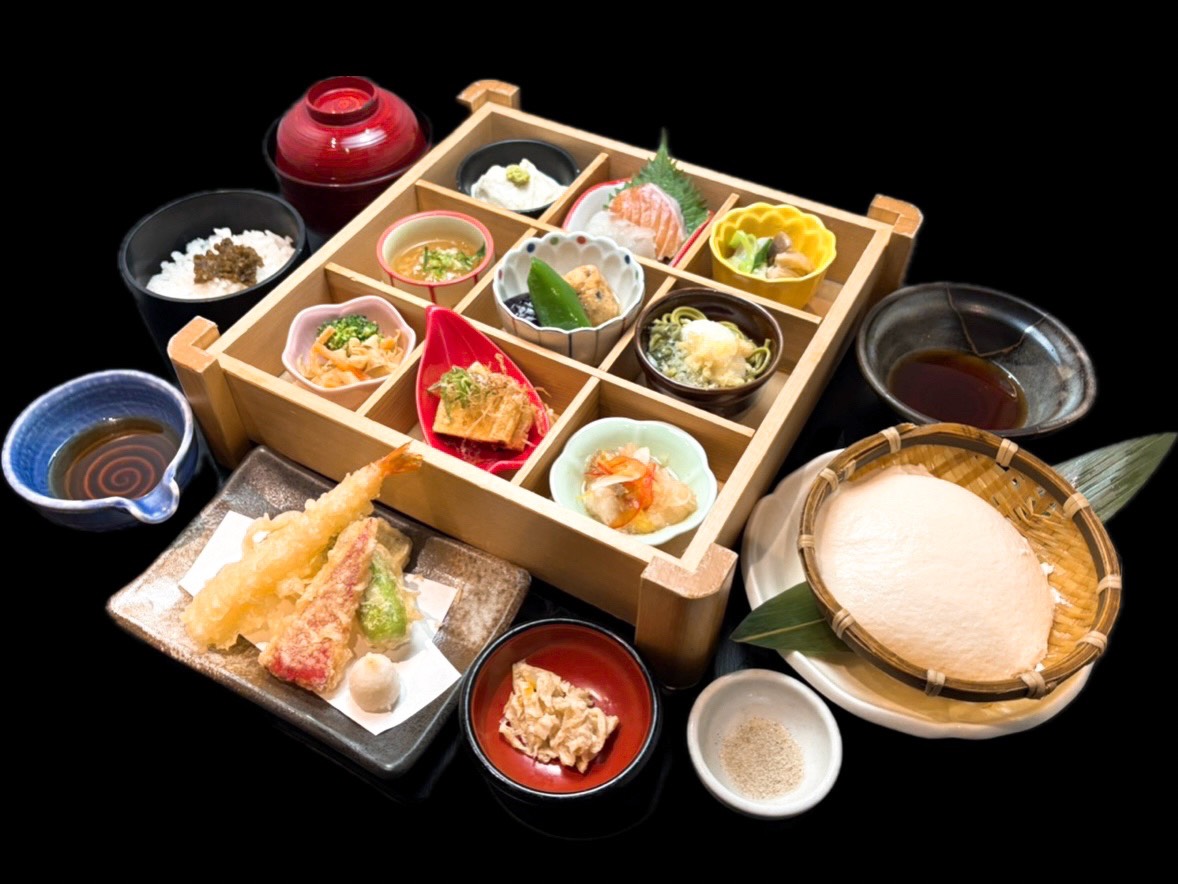 蔵人御膳6月.jpg