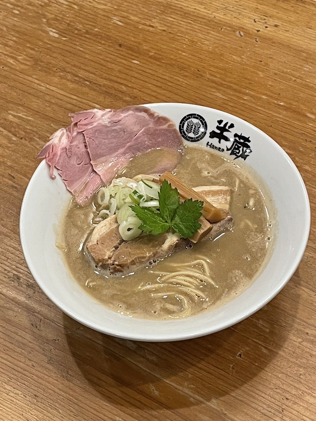 半蔵流津軽濃厚煮干しらぁめん.jpg